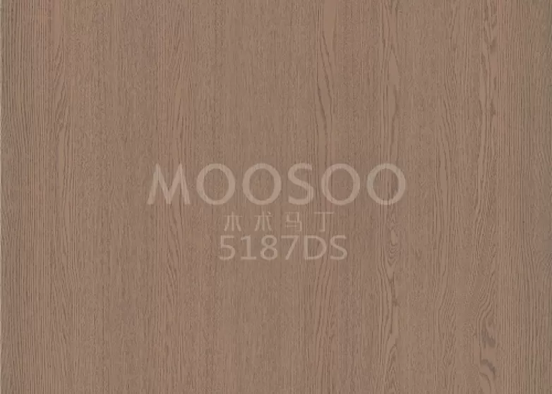 Рустикален бял брястов стенен панел: вечна елегантност среща съвременна функционалност