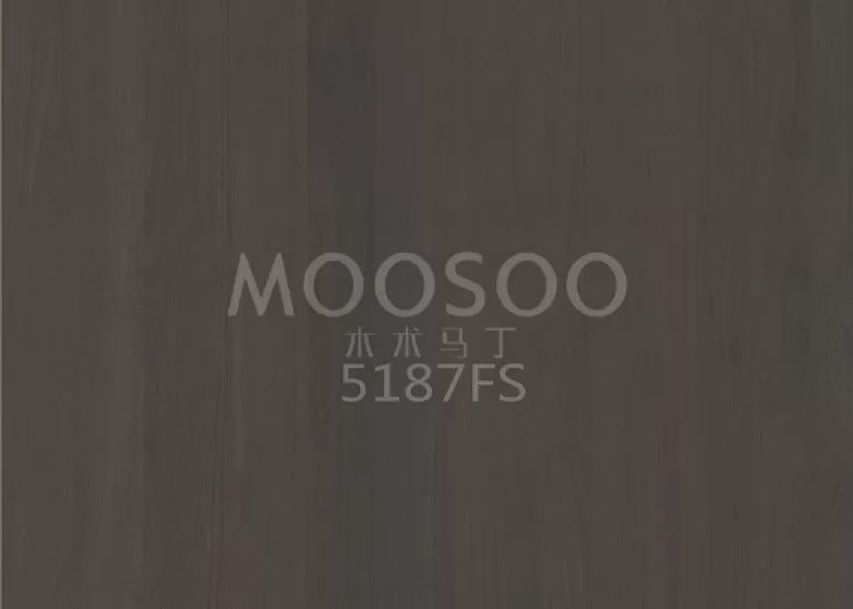 Какво представляват премиум панели от бял бряст с телена четка?